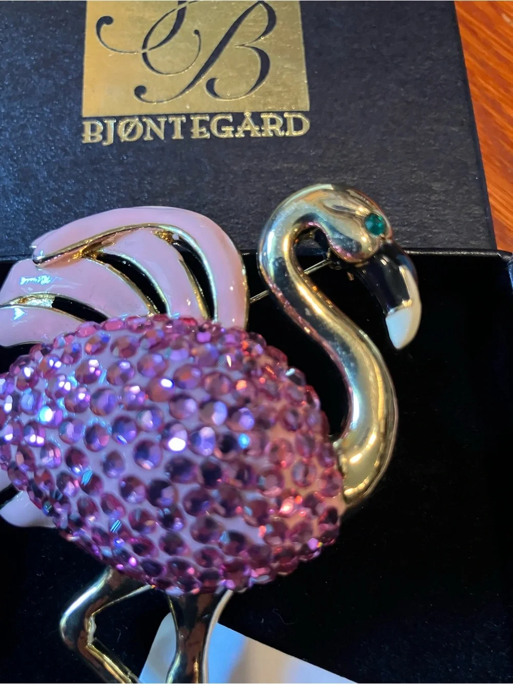 NEW Suzanne Bjontegard Pink Crystal Flamingo Brooch